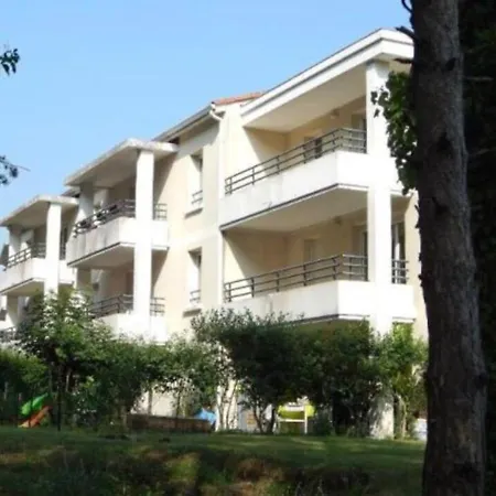 Le Mascaret Appartement A Royan Avec Piscine