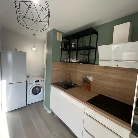 Apartment Appartement Le Mascaret A Royan Avec Piscine Royan